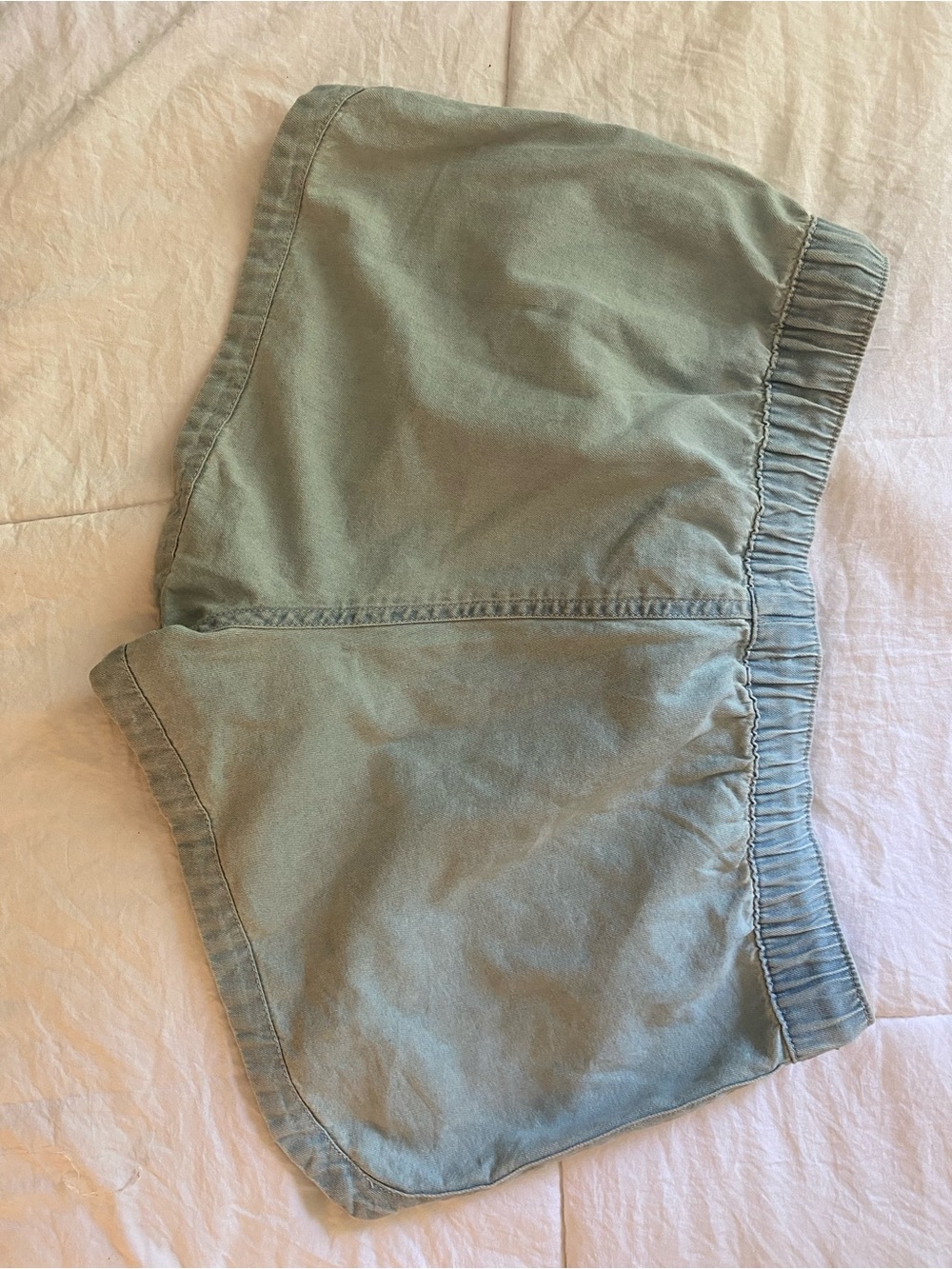 Medium Roxy Jean Shorts - Picture 2 of 3
